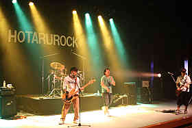 �m�����W