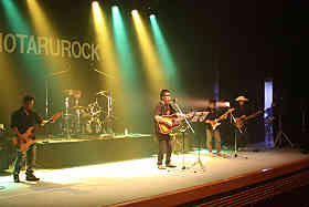 �m�����W