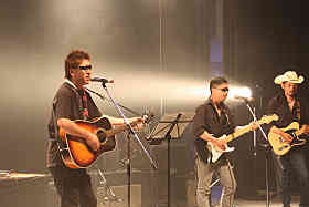 �m�����W