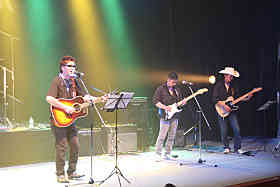 �m�����W