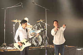 �m�����W