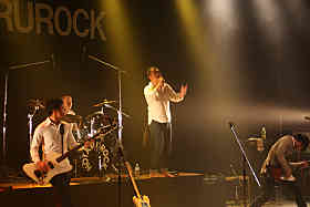 �m�����W