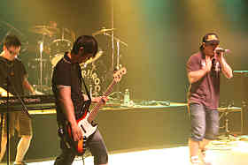 �m�����W