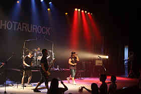 �m�����W