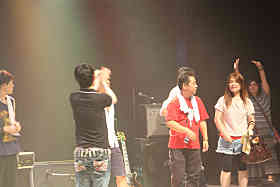 �m�����W