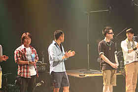 �m�����W